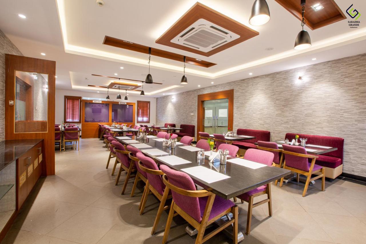 Hotel Saradha Grande Pudukkottai Buitenkant foto