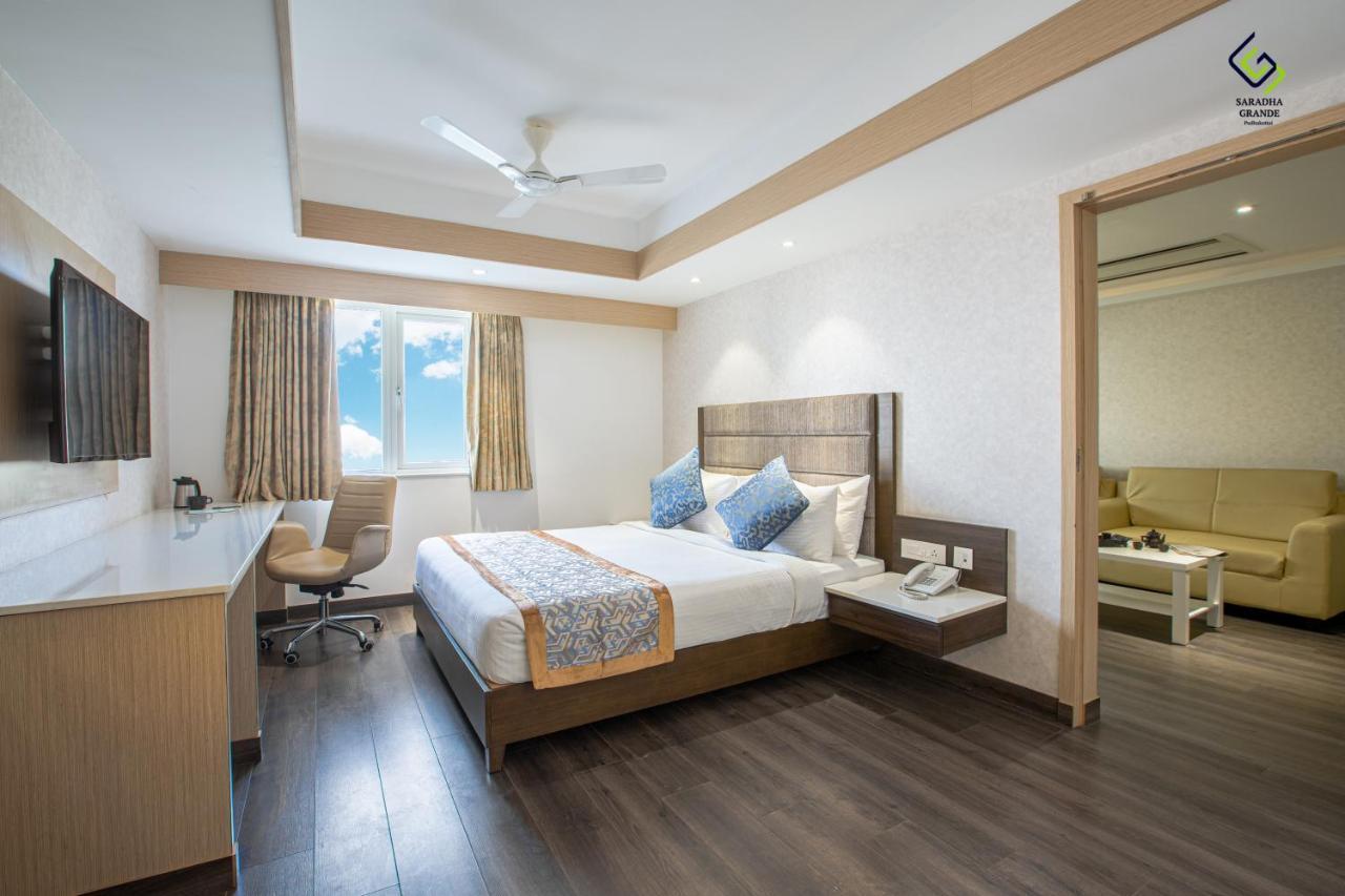 Hotel Saradha Grande Pudukkottai Buitenkant foto