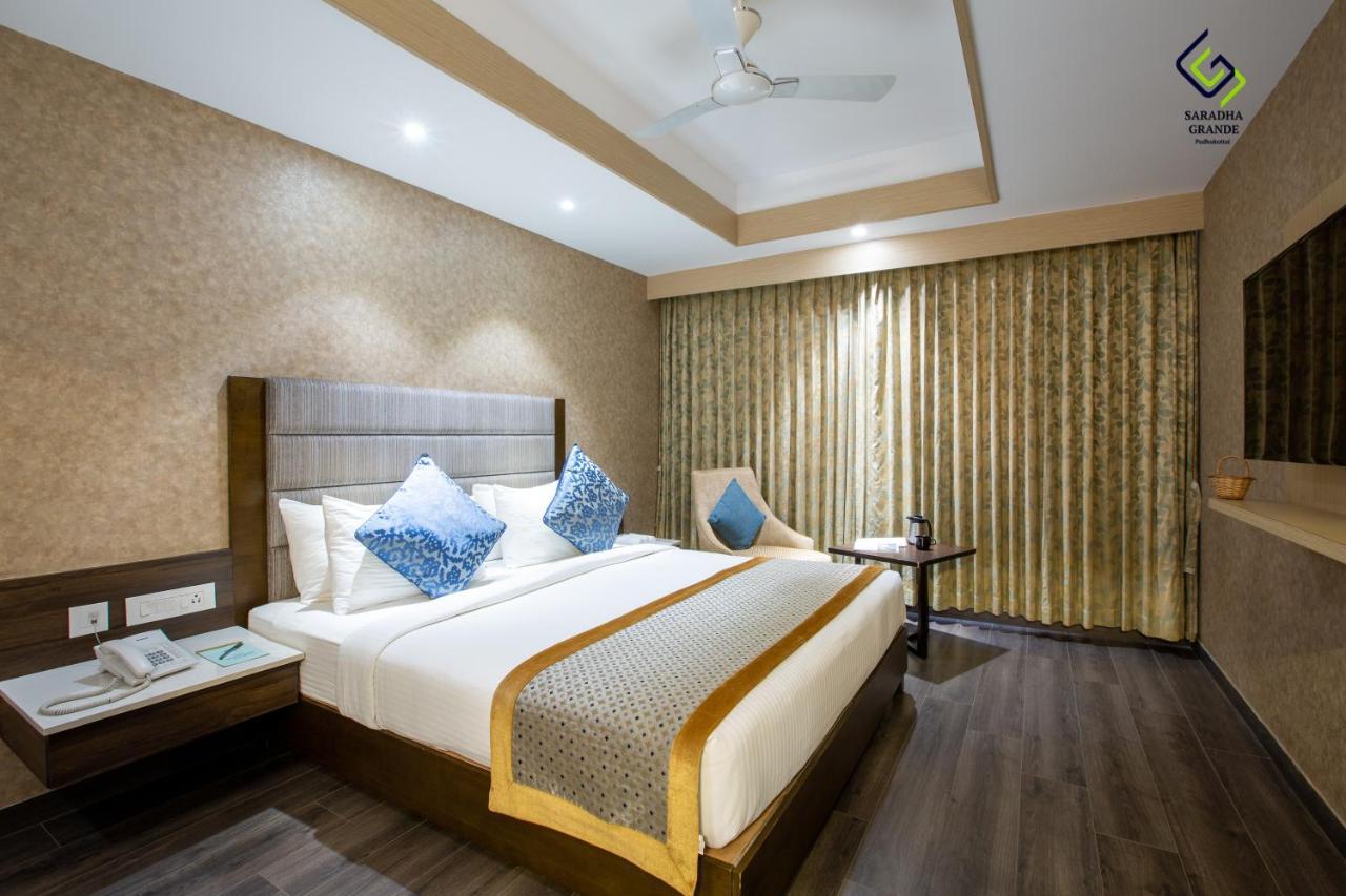 Hotel Saradha Grande Pudukkottai Buitenkant foto